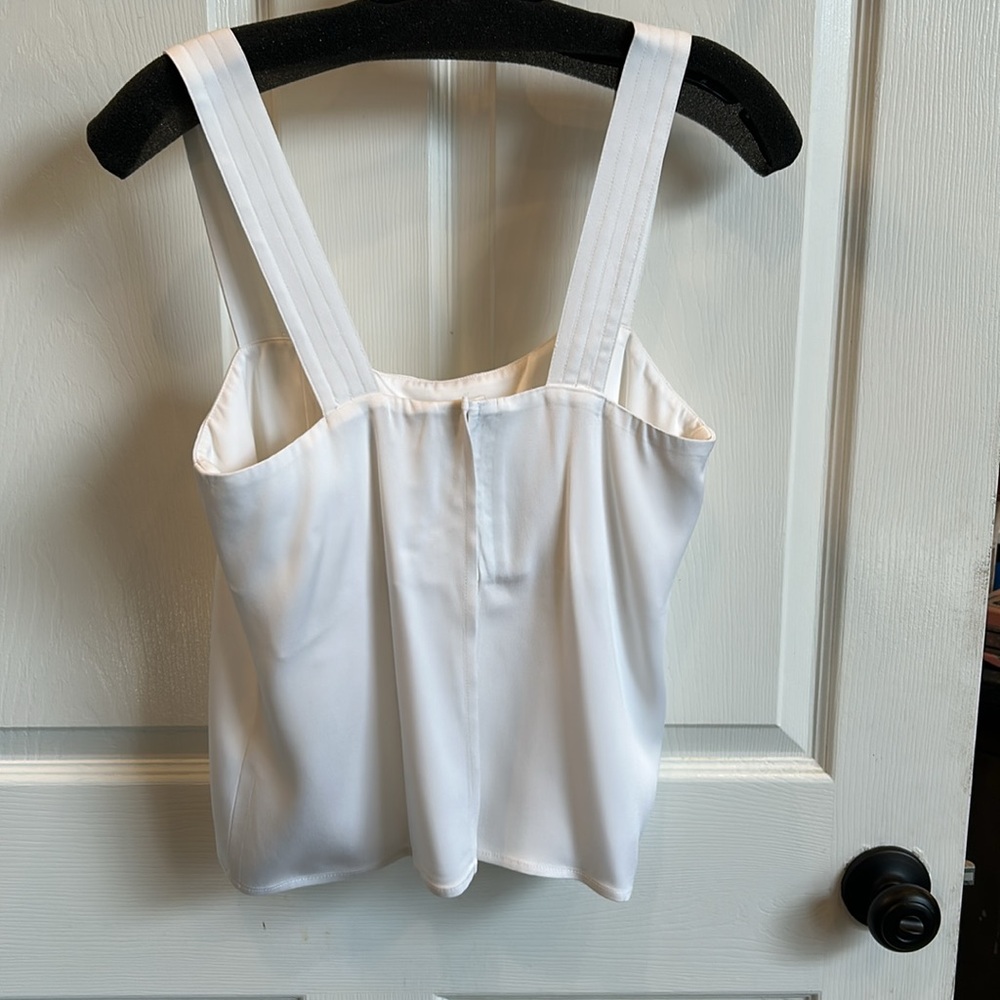 Karina Grimaldi Awada Solid White Top - Picture 11 of 12